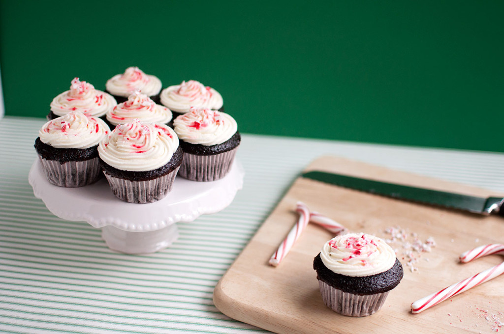 Chocolate-Peppermint-Cupcakes-3