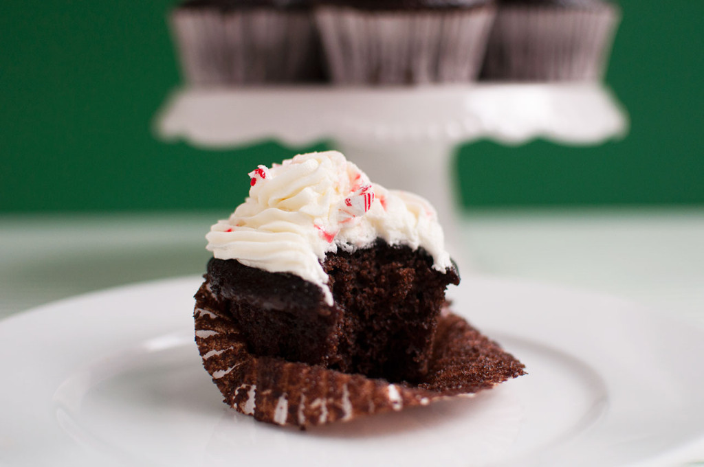 Chocolate-Peppermint-Cupcakes-9