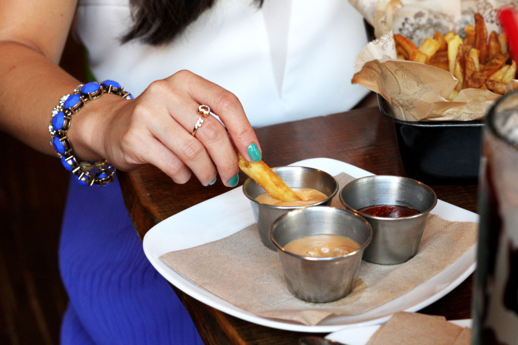 Bare-Burger-French-Fry-1