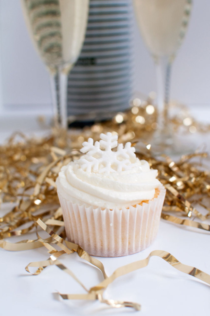 Prosecco-Cupcakes-New-Years-Eve-29