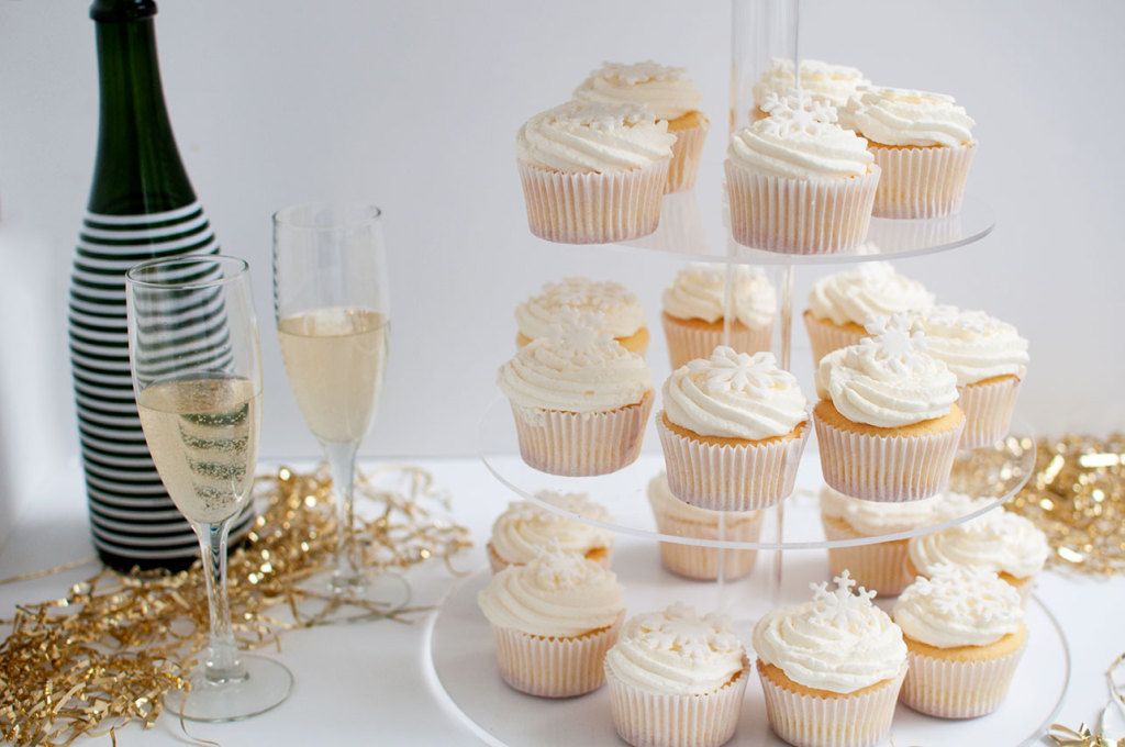 Prosecco-Cupcakes-New-Years-Eve-5