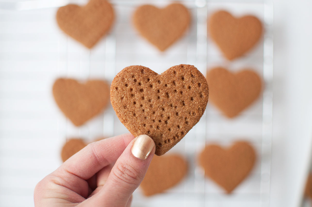 Pretty in Pistachio | Valentine’s Day S’mores1286 x 854