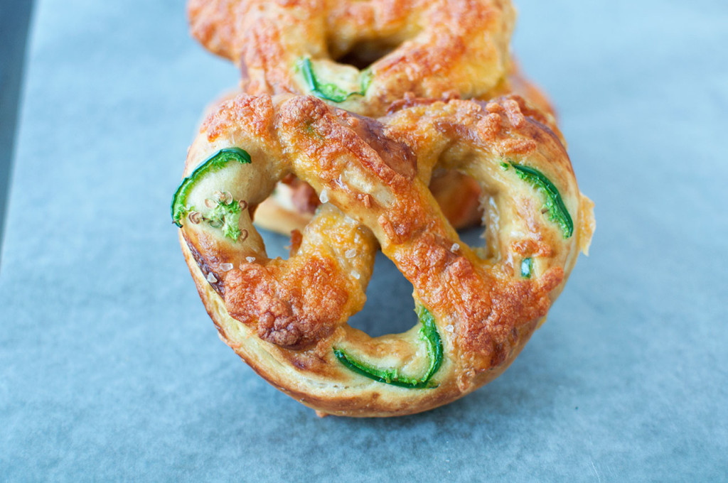 Cheddar-Jalapeno-Pretzels-9