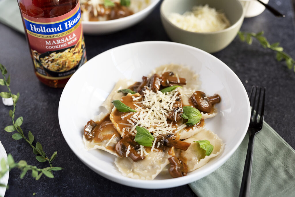 Pretty in Pistachio Holland House_Chicken Marsala Ravioli_27